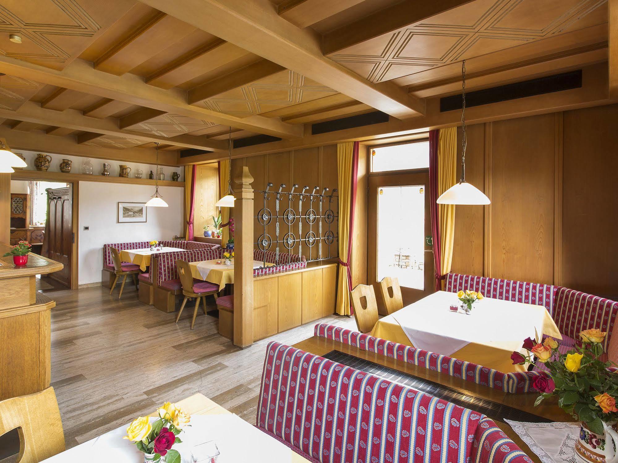 Hotel Gasthof Stefansbruecke Mutters Exteriör bild